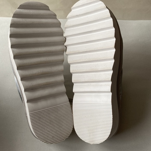 Anthropologie Platform Slipper Shoes - Picture 4 of 5